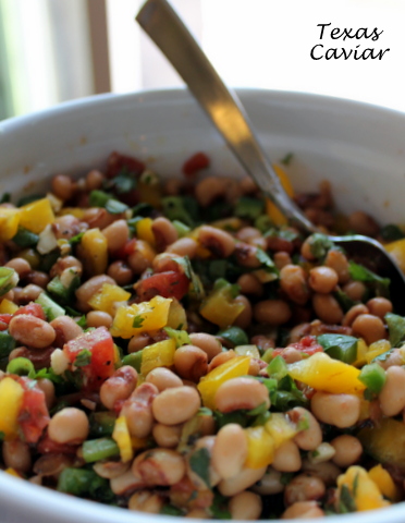 Texas Caviar: Black eyed peas and fresh veggies are combined to make a hearty, filling - and still healthy! - appetizer perfect for your next Game Day.
