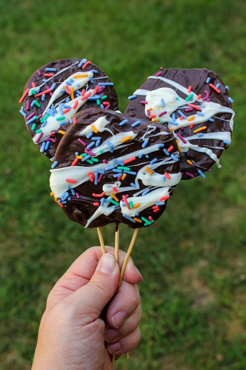 Chocolate Covered Apples Slices - Sweet apples get coated in rich dark chocolate for an easy sweet treat.