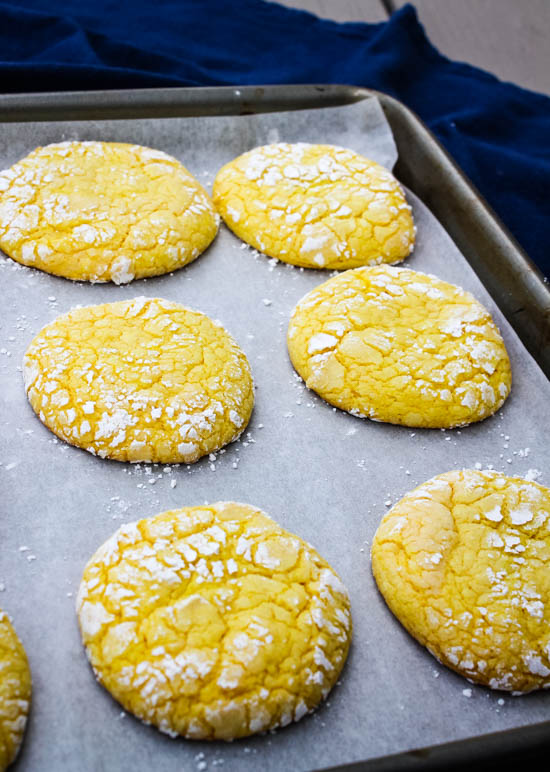 5-Ingredient Easy Lemon Cake Mix Cookies are soft and taste like spring. Done in under 30 minutes, stash this recipe for last minute entertaining, unexpected potlucks, or for when your sweet tooth strikes.