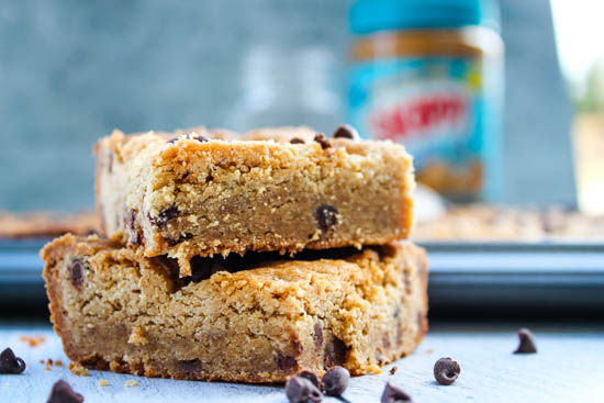 With just one bowl and a whisk, the classic peanut butter and chocolate combo come together in an irresistible bar cookie - the Peanut Butter Blondie.