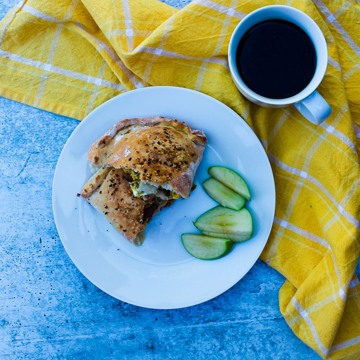 overhead view of Everything-but-the-Bagel Breakfast Pockets on a plate