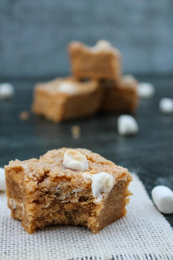 Fluffernutter Bars 